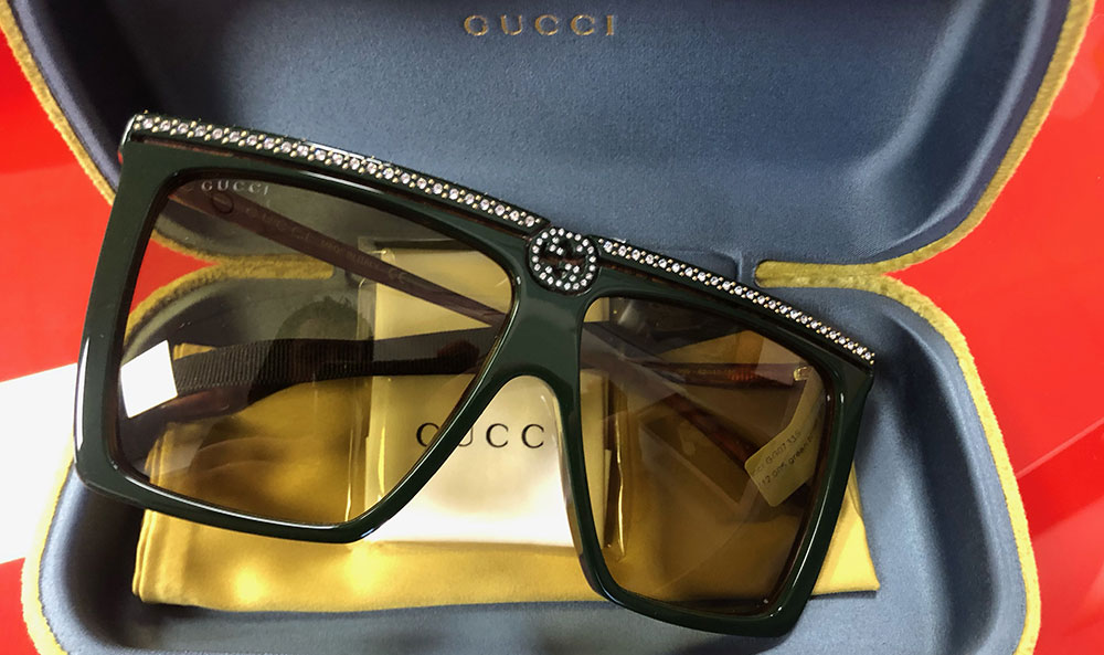 Sconto Occhiale da sole Gucci donna con Strass | Sconti a Como, Varese,  Milano, Lecco, Monza
